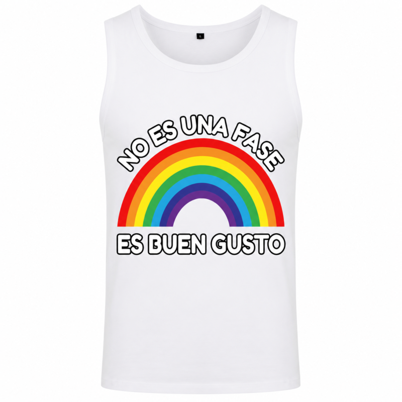 Camiseta de Tirantes LGTB+ "No Es Una Fase, Es Buen Gusto". Una prenda original inspirada en la bandera arcoíris, perfecta para celebrar el Orgullo, festivales y eventos Pride. Disponible en blanco y negro, con impresión de alta calidad, colores vivos y gran durabilidad. Personalizada por Fotocopyarte en el Barrio de Salamanca (Madrid), con recogida en tienda o envío a toda España.